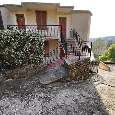 T2 Au Lavandou Pour 4, Proche - Fr-1-803-14 Apartment